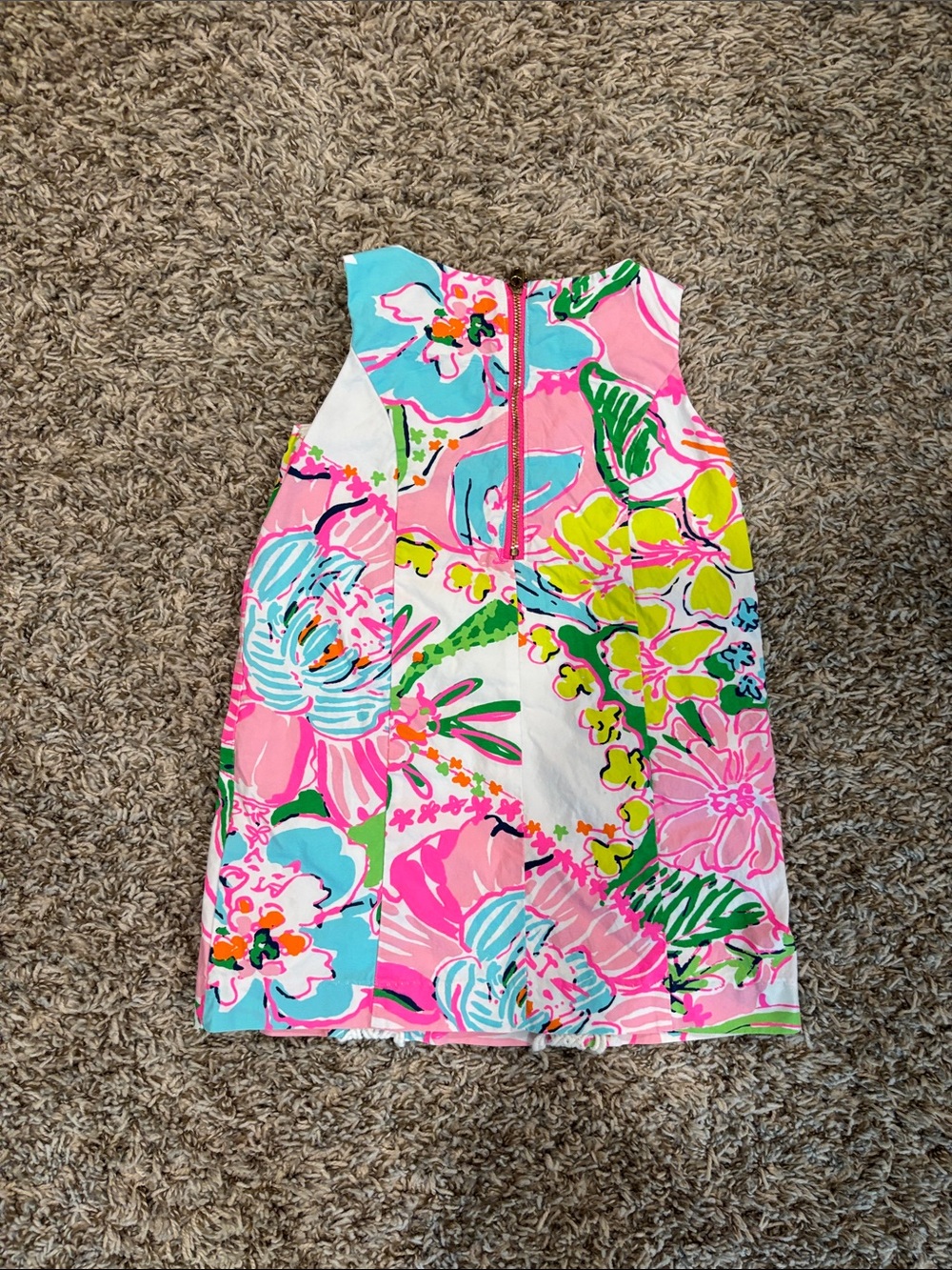 Lily Pulitzer girls dress. - Picture 2 of 5
